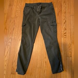 Level 99 Khaki Green Ankle Pants Size 30 (10/12)